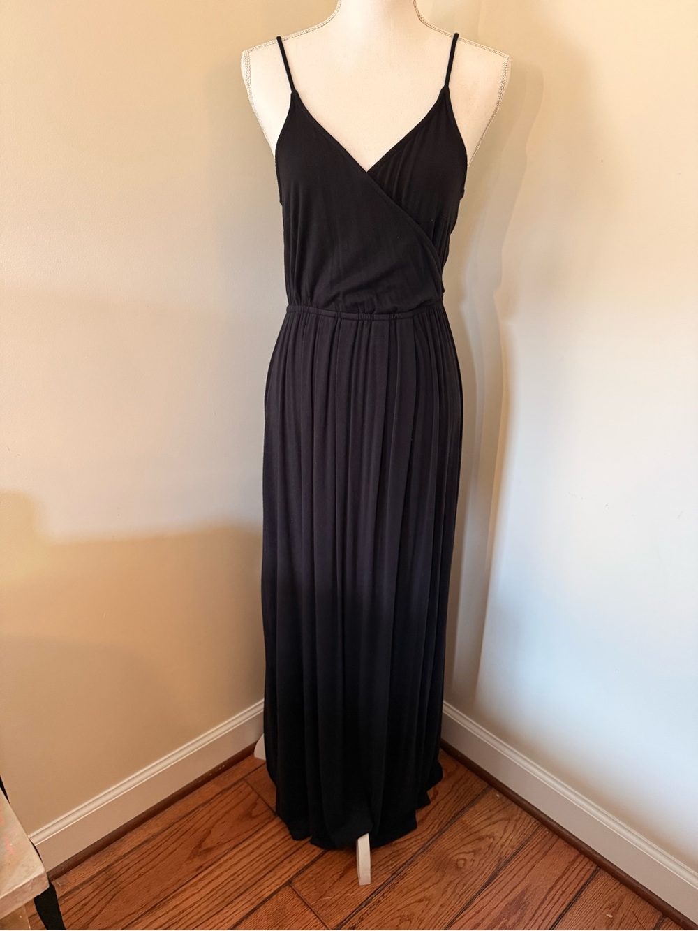 Classic Black Spaghetti-Strap Maxi Dress
